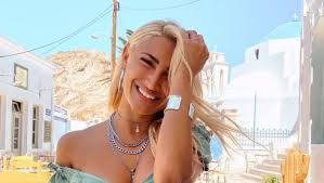 Το σπίτι που αγόρασε, η τιμή και η ειδική συμφωνία. Iwanna Toynh Oi Tempelhdes Xairontai Me Ta 800 Eyrw Plus By Gazzetta