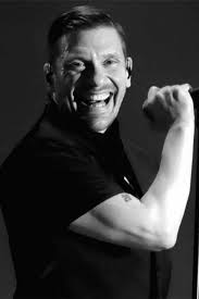 Wish myles and Brent Smith of shinedown would do a collab together. Truly 2  of the best voices in rock and roll.