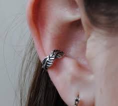 The inner conch (pictured above), which is located near the center of the ear, and the less popular outer conch. Tree Of Life Pierced Conch Or Helix Sterling Ear Cuff Inner Conch Piercing Darkened Tree In Cuff Jewelry Earrings Bgc Sedahotels Com