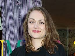 Bianca Earl's Instagram, Twitter & Facebook