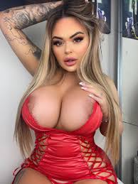 TW Pornstars - 2 pic. 🖤Goddess Lexie 1000cc🖤. Twitter. On or off? 🤔.  10:09 AM - 10 May 2023