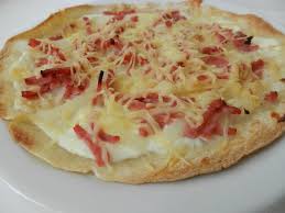 Flammekueche Express Sur Tortilla C Est Pas D La Tarte Flammekueche Recettes De Cuisine