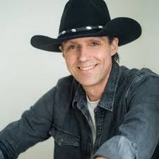 We are excited to announce that Laurie LeBlanc and GuYlaine Chiasson will  perform a duet