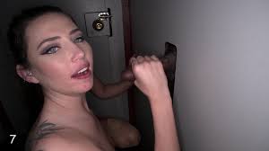 Gloryhole just swallows - blog.efectivosi.com.ar