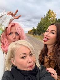 THERE SHE GOES💃💃💃 Dancing