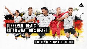Günstige fussball trainingsanzug für nationalmannschaft neue saison 2020 2021 bestellen. Dfb Und Adidas Prasentieren Neues Trikot Der Nationalmannschaft Dfb Deutscher Fussball Bund E V