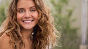 Heather Sayer's Instagram, Twitter & Facebook