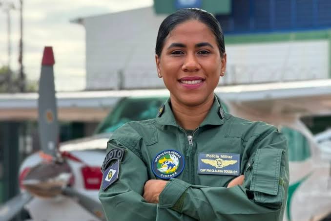 Do sonho de inf&acirc;ncia ao Ciopaer: capit&atilde; se torna a 1&ordf; mulher habilitada a pilotar avi&otilde;es