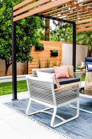 Backyard Makeover Patio Furniture Showit Blog Modern Outdoor Patio Modern Patio Design Modern Patio Furniture