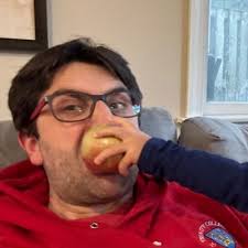 Dr. Laura M. Groth (@LauraGroth2)