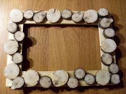 Cara membuat bingkai foto dari sedotan plastik. Cara Membuat Bingkai Foto Diy