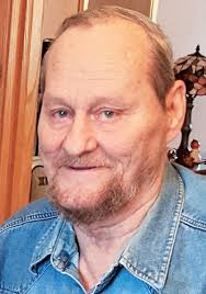 Ricky Ayers's Instagram, Twitter & Facebook