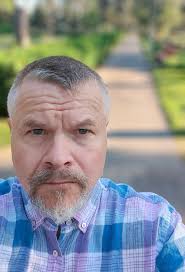 Centre for Creative & Cultural Research University of Canberra