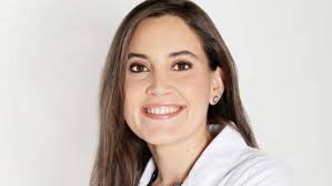 Verano y Covid", la guía gratuita de la boticaria más famosa de Castilla-La  Mancha