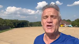 Kenny Wallace (Official Page)