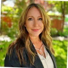 Kimberly Ladner's Instagram, Twitter & Facebook