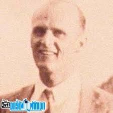 Doanh nhân Forrest Mars Sr.