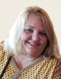 Sandra Berlin's Instagram, Twitter & Facebook