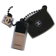 Discover saint laurent official online store. Chanel Vip Gifts Vip Gifts Other Black Beige Ref 144737 Joli Closet