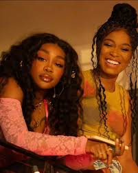 The McClain sisters share a recent group photo 😍