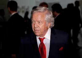 Ceo, kraftbox entertainment | former president of music at fox music robert kraft ретвитнул(а) erin you ain't pro life without a mask conroy. Patriots Owner Robert Kraft Charged With Soliciting Prostitution In Florida