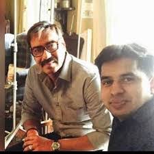 Sachin Singhal's Instagram, Twitter & Facebook