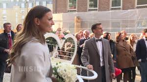 Hochzeit In Koln Simon Zoller Gibt Laura Wontorra Das Ja Wort Youtube