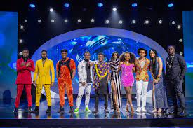 Fans of the singing competition tv show will get to witness who will emerge winner and walk away with a recording deal of a six track ep, with music video shoots for three of the songs, and over. Nigerian Idol Theatre Week Closes As 11 Contestants Make It To Finals