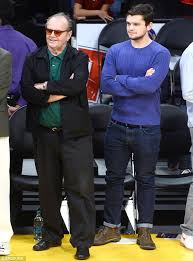 Jack nicholson is an american actor, director, producer, and screenwriter who made his film debut in the cry baby killer (1958). Jack Nicholson Is Joined By Lookalike Son And Daughter As He Cheers On The Lakers On Christmas Day Daily Mail Online