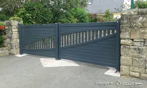 Portail Motorisation Integree Gyt Portail Jardin Portail Jardins