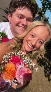 Encouraging Self-Love and Acceptance Messages