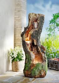 Brunnen Wood Mit Led Jetzt Bei Weltbild De Bestellen Baumstamm Garten Dekoration Brunnen Garten