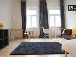 If you're a sports fan you'll have lots of opportunities to join thousands of fans to cheer on some of the world's most famous sports teams. 4 Zimmer Wohnung Mieten Berlin Mitte Wohnungen Zur Miete In Mitte Berlin Mitula Immobilien