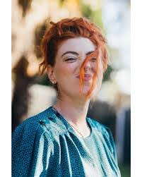 Tabatha Booth's Instagram, Twitter & Facebook