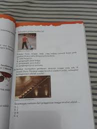 Sebutkan dua contoh benda yang ada di sekitar kamu yang menggunakan prinsip kerja pengungkit tersebut! Keuntungan Mekanis Dari Penggunaan Tangga Tersebut Adalah Coba Sebutkan