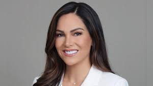 La Ha highlights scholarship fund for local students pursuing college  education