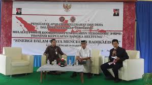 Deradikalisasi orang atau kelompok yang sudah terpapar narasi radikal dan akhirnya berpikir dan bertindak radikal perlu ditangani secara khusus agar kembali normal. Viral News Para Ahli Tentang Upaya Menangani Radikalisme Di Indonesia Jokowi Terorisme Dan Radikalisme Masih Jadi Ancaman Serius Indonesia Laporan Topik Topik Yang Menjadi Berita Utama Dw 10 07 2019 Solusi