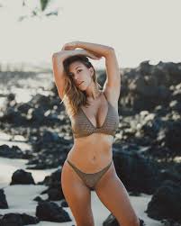 Fan of aryna sabalenka this account will update the news and photos of aryna growing up. Devin Brugman Instagram Photos January 2017 Celebmafia