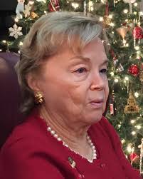 Celia Cole's Instagram, Twitter & Facebook