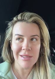 Catherine Hinkle's Instagram, Twitter & Facebook