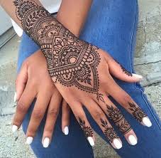 Because our henna tattoos are made with our proprietary fda approved inks, you avoid the risk associated with traditional henna inks. Tattoos Hot Tattoo Henna Tattoo Hand Henna Tattoo Designs Tattoos