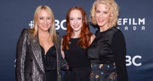 And mcnulty herself is 15. 11 Pictures Of Amybeth Mcnulty Swanty Gallery