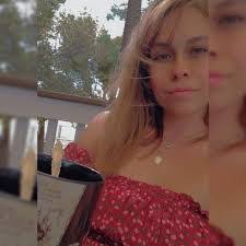 Lorie Jameson's Instagram, Twitter & Facebook