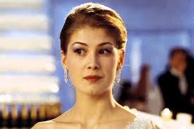 She is the eldest daughter of mr. From Bond Girl To Gone Girl Rosamund Pike On Her Memorable Roles Ew Com