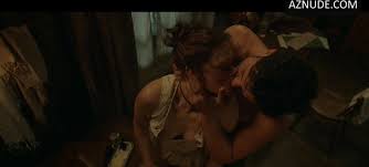 Maeve Dermody Breasts chapter in Carnival Row - UPSKIRT.TV