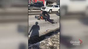Paramed head office paramed bancroft paramed barrie paramed belleville paramed brantford paramed burlington paramed calgary paramed cambridge. Opp Looking For Witnesses Of Violent Arrest In Downtown Barrie Ont Barrie Globalnews Ca