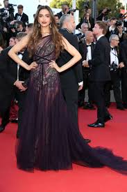 Just 13 Photos Of Deepika Padukone Starting A Smokestorm At The 2017 Cannes Film Festival Deepika Padukone Gown Cannes Film Festival Celebrity Dresses
