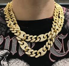 Discover a wide variety of designs from classic to special occasion. Hiphopbling Com On Twitter Fat Chain Links Https T Co Vuqokkves7 Icedout Baller Luxury Goldchain Cubanchain Hiphopchain Icedoutchain Hiphopchain Blingblingchain Bustdownchain Https T Co I4na6htbly