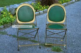 2 Vintage Art Deco Metal Folding Chairs Btc Hostess Brewer Titchener Corp 1940s Metal Folding Chairs Vintage Art Deco Folding Chair