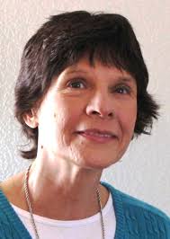 Ellen Woodbury's Instagram, Twitter & Facebook